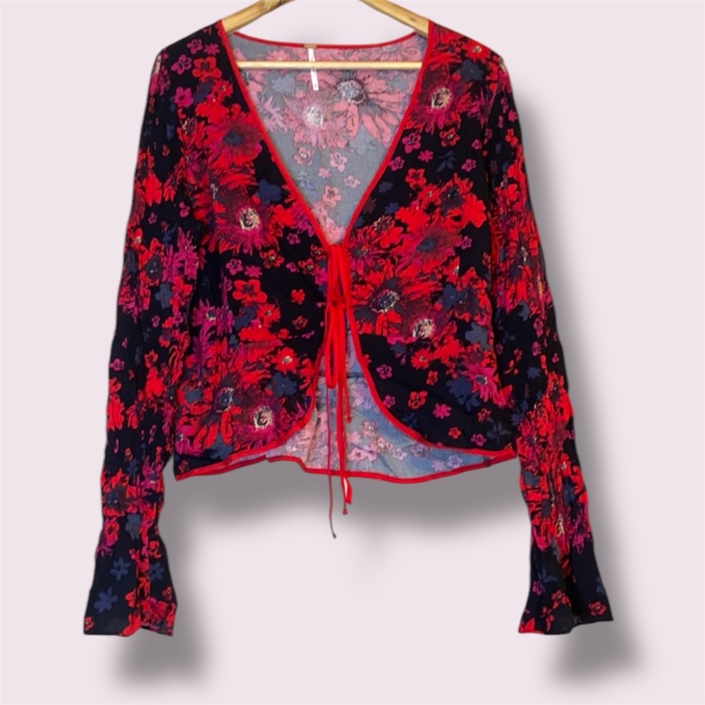 Free People | Venice Floral Tie Front Top size S - Picture 7 of 7
